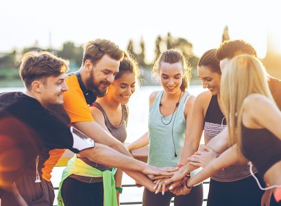 OUTDOOR FUN GAMES & AFTER PARTY / 10 AM – 3 PM